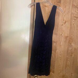 Elegant Navy Sleeveless Dress.  Sz M See photos to get better view of fr…